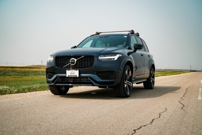 volvo xc90 hybrid exterior