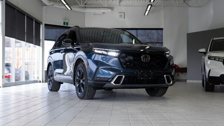 2026 honda cr-v in wash bay